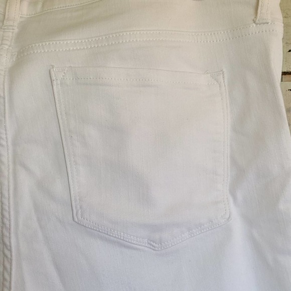 Vervet White Skinny Leg Jeans - Picture 6 of 6